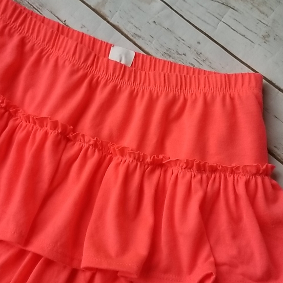 Girls skirt. EUC. Sz L 10-12 - Picture 2 of 3